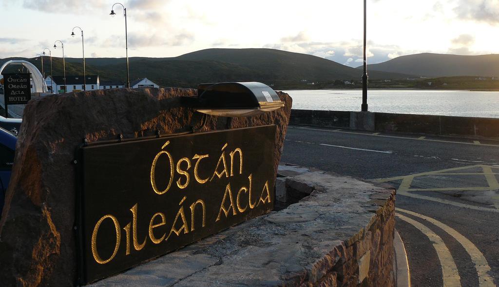 Ostan Oilean Acla Hotel Achill Sound Room photo